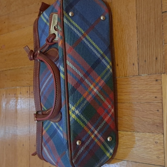 Dooney & Bourke Satchel - Picture 6 of 9